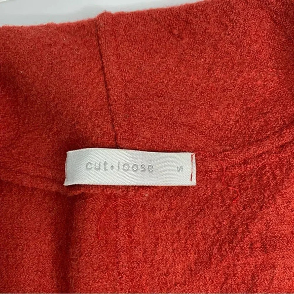 Cut Loose 100% Wool Vest - Picture 3 of 9